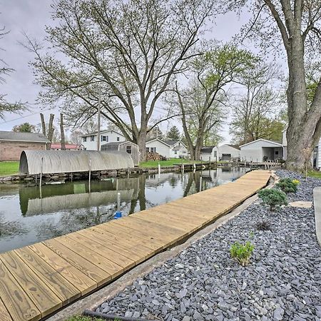 Waterfront Syracuse Home With Patio And Fire Pit! 外观 照片